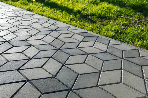 Best Professional Driveway Pavers  in Meyersdale, PA